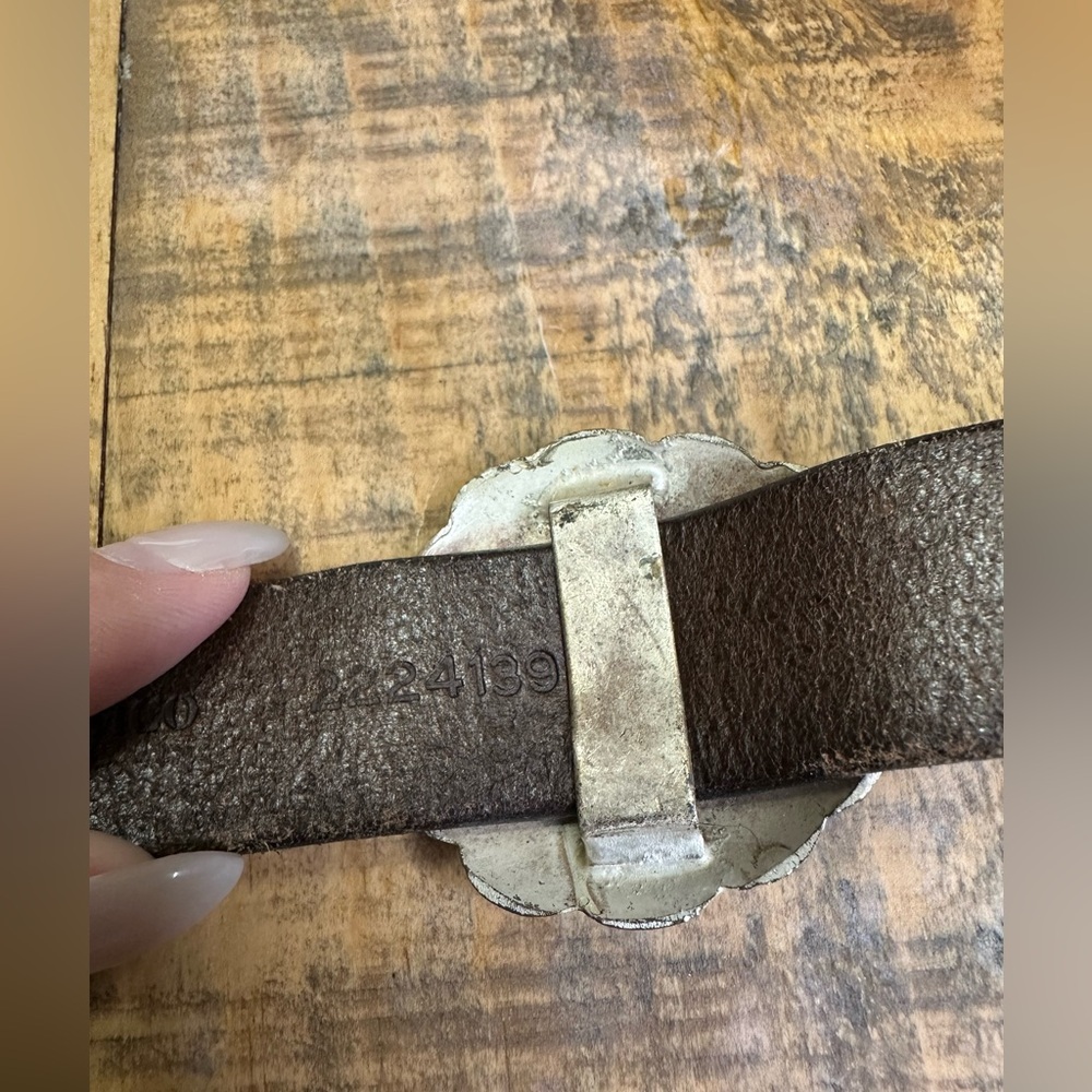 Ralph Lauren Brown Leather Belt with Silver Conchos - Picture 5 of 11